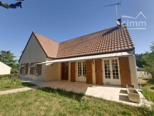 Maison à vendre 191 600 € 6 pièces 4 chambres 160 m² 1 500 m² de terrain Romorantin Est Romorantin-Lanthenay 41200