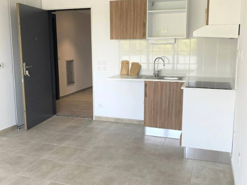 Maison à louer, 38m², LE LAVANDOU