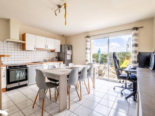 Maison à vendre 215 000 € 3 pièces 2 chambres 63 m² 428 m² de terrain Saint-Colomban 44310