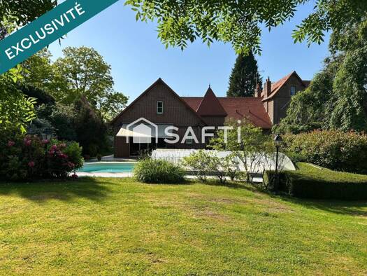 Demeure à vendre 540 000 € 9 pièces 5 chambres 263 m² 15 999 m² de terrain Noircourt 02340