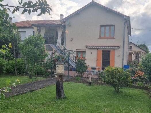 Maison en viager Bouquet 72 500 € 5 pièces 4 chambres 130 m² 800 m² de terrain Les Mondoux Périgueux 24000