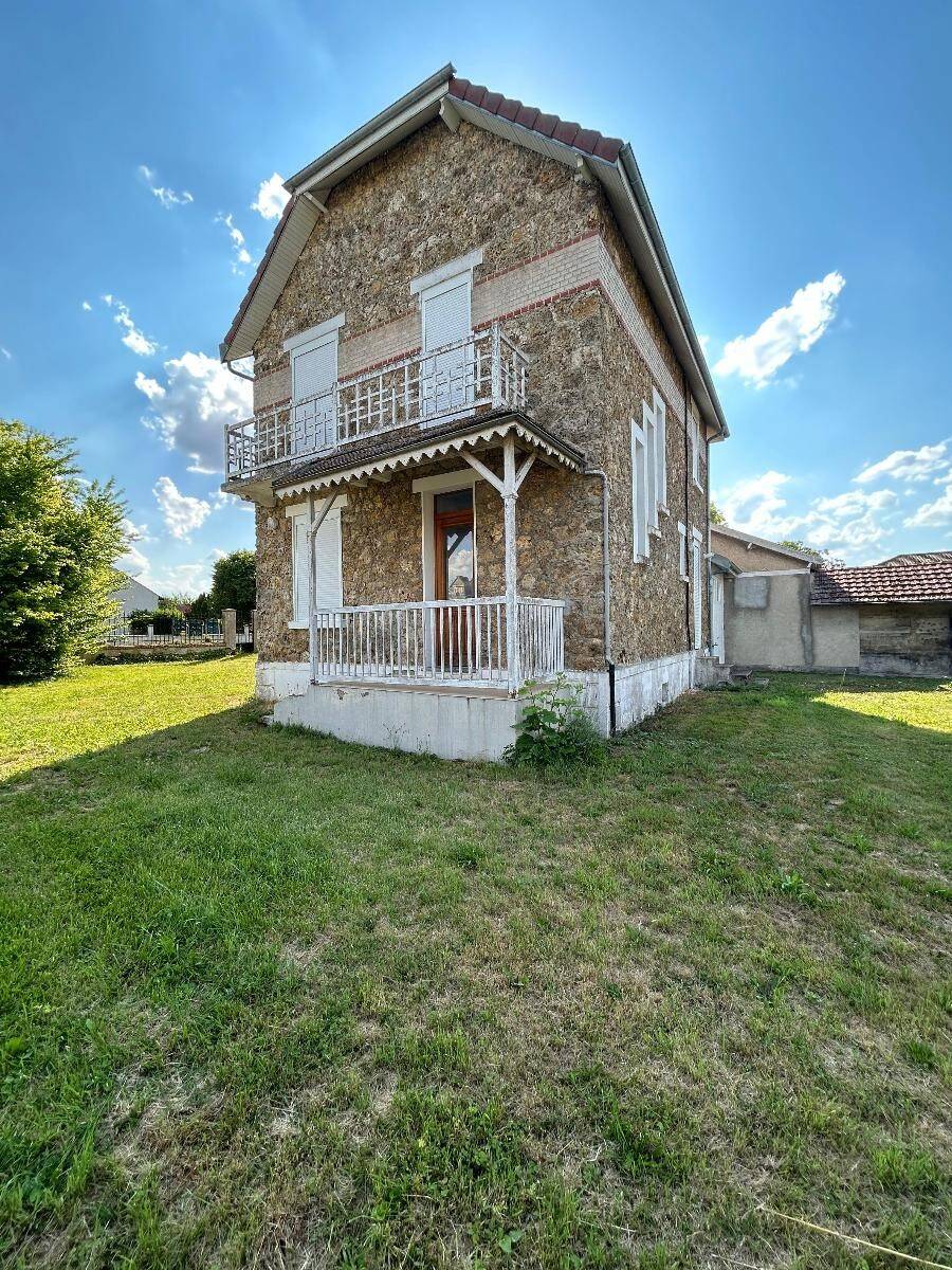 Maison à louer, 87m², AUMENANCOURT