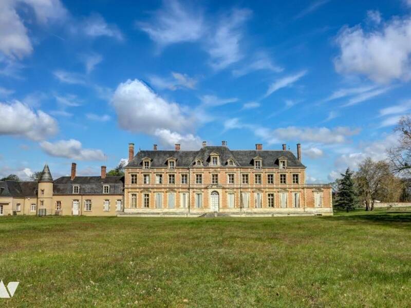 Maison à vendre, 1660m², MEZIERES LEZ CLERY