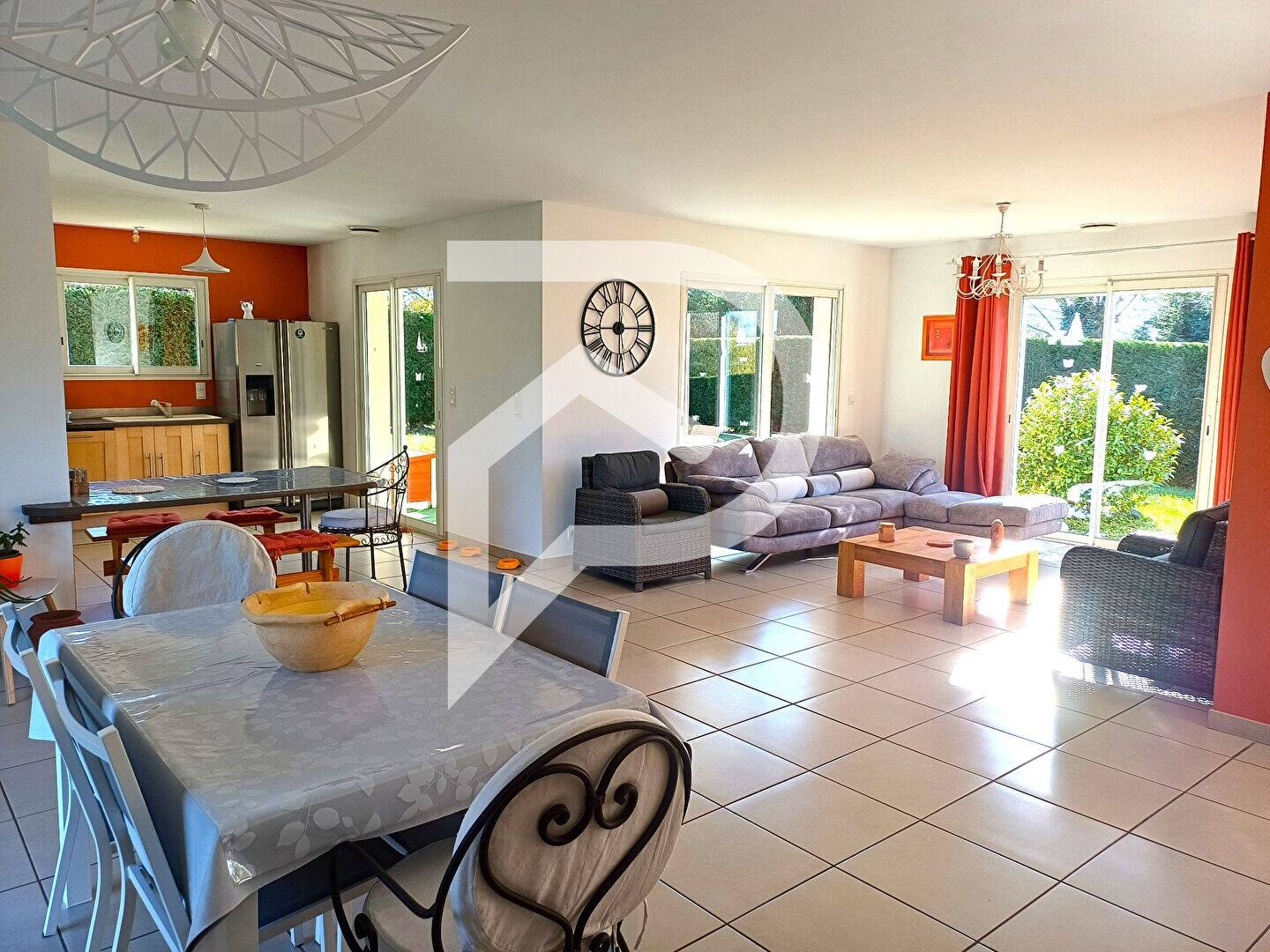 Maison à vendre, 141m², PEYREHORADE