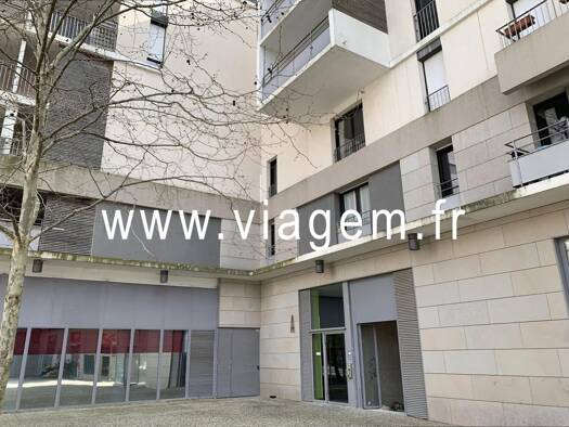 Appartement en viager occupé Bouquet 60 000 € 2 pièces 1 chambre 40 m² Étage 1/5 Montpellier 34070