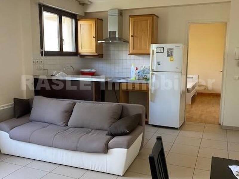 Maison à louer, 49m², SAINT MAUR DES FOSSES