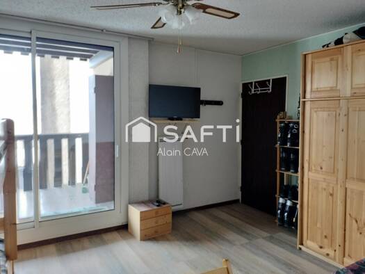 Appartement à vendre 54 000 € 1 pièce 21 m² Étage 2/3 Uvernet-Fours 04400