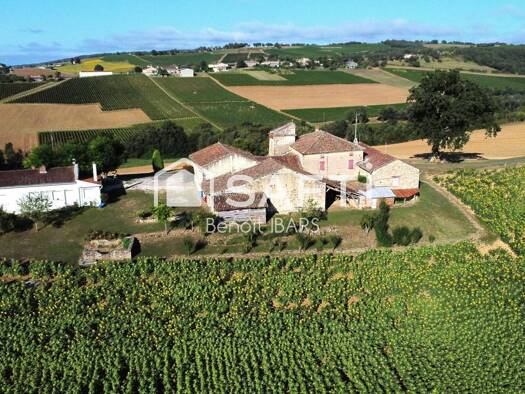 Maison à vendre 250 000 € 9 pièces 7 chambres 240 m² 15 500 m² de terrain Itzac 81170