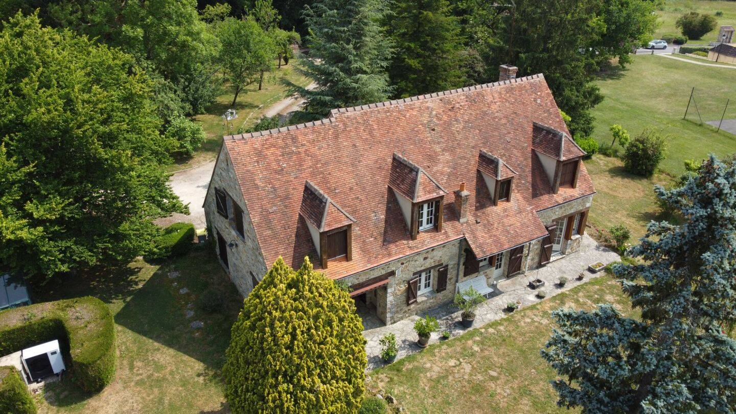 Maison à vendre, 200m², SAINT SAUVEUR SUR ECOLE
