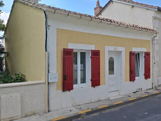 Maison de ville à vendre 130 000 € 3 pièces 2 chambres 63 m² 111 m² de terrain Beaulieu Périgueux 24000