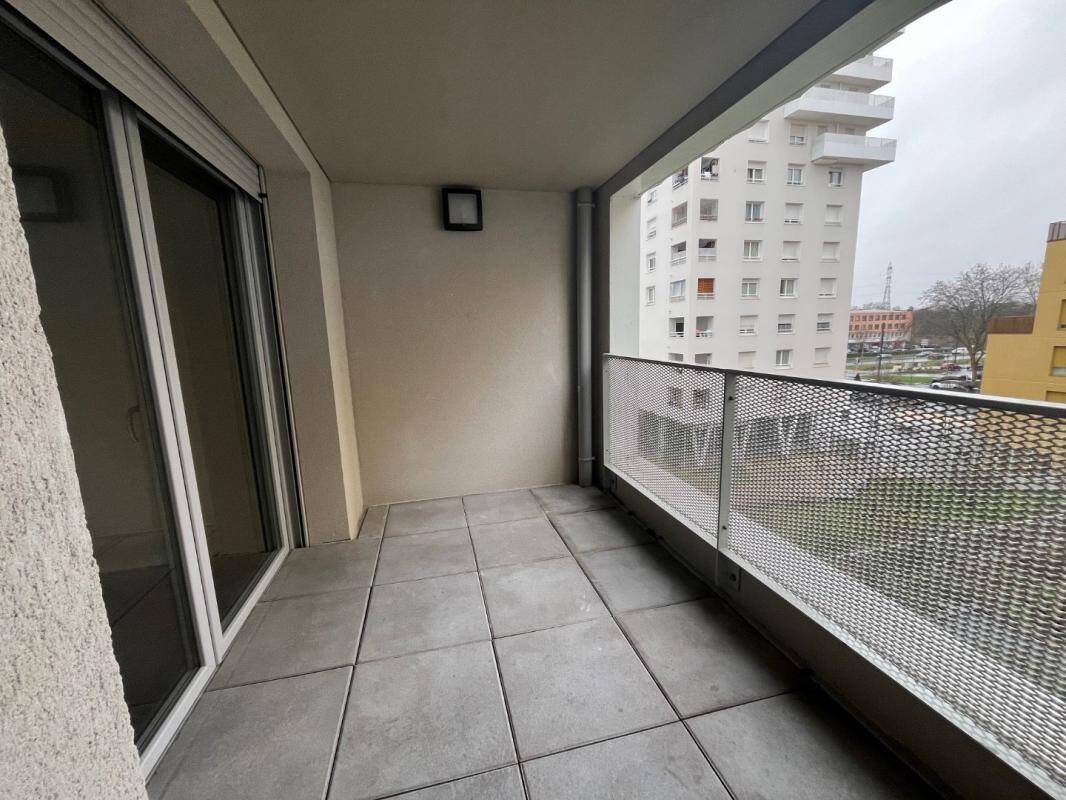 Maison à louer, 44m², COURCOURONNES