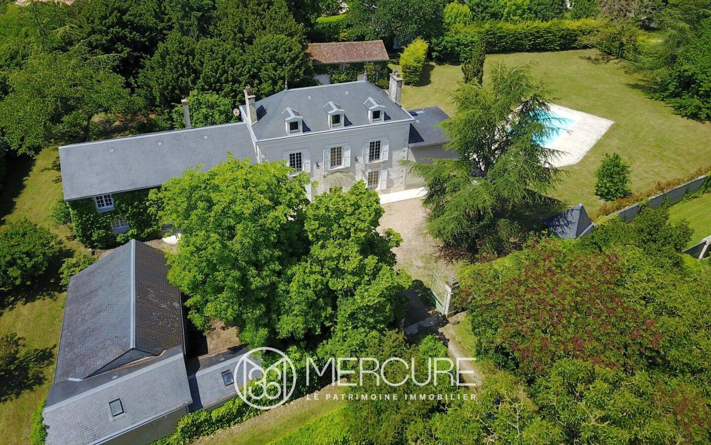 Maison à vendre, 300m², POITIERS