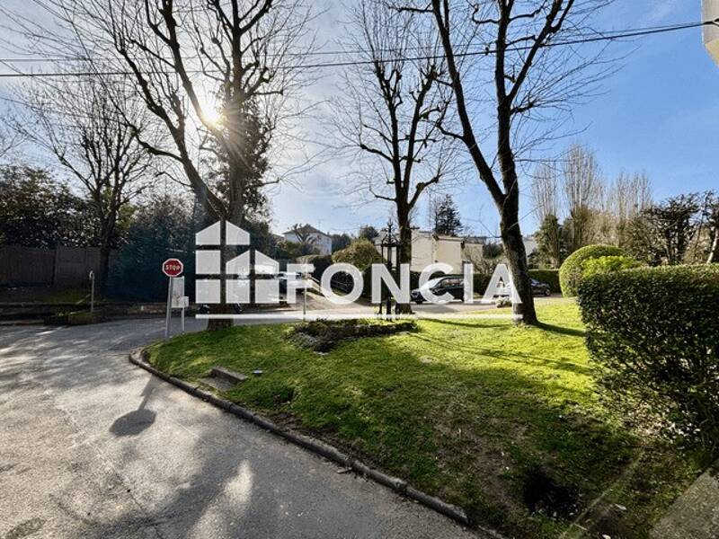 Maison à louer, 95m², LA CELLE SAINT CLOUD