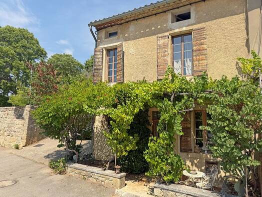 Maison à vendre 450 000 € 5 pièces 2 chambres 80 m² 89 m² de terrain Viens 84750