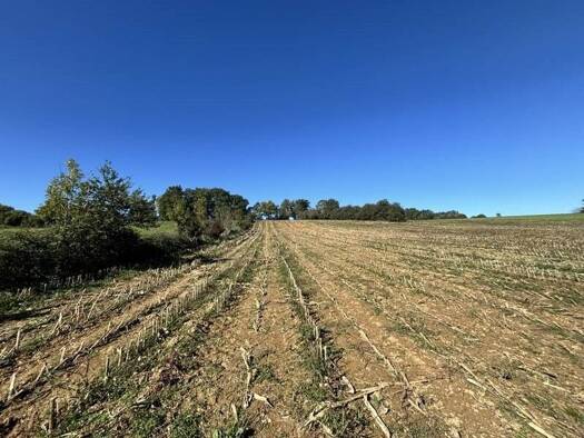 Terrain constructible à vendre 32 000 € 1 800 m² de terrain Uglas 65300