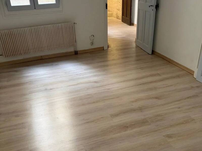 Maison à louer, 34m², UZES