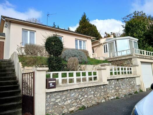 Maison à vendre 178 000 € 5 pièces 3 chambres 107 m² 1 388 m² de terrain Navarre Evreux 27000