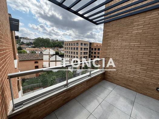 Appartement à louer 831 € 2 pièces 1 chambre 45,1 m² RDC Château-de-l'Hers Toulouse 31500