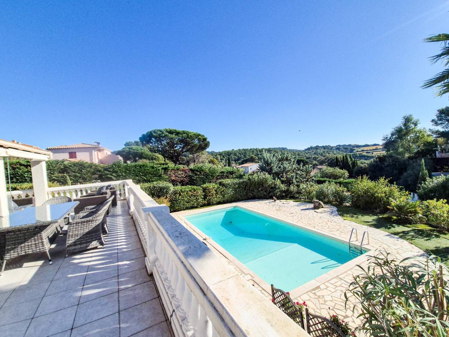 Maison à vendre, 224m², LA CROIX VALMER