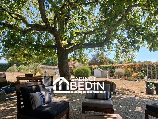 Maison à vendre 496 300 € 10 pièces 5 chambres 292 m² 4 137 m² de terrain Libourne 33500