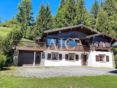 Chalet à vendre 1 350 000 € 6 pièces 5 chambres 185 m² 2 075 m² de terrain Combloux 74920