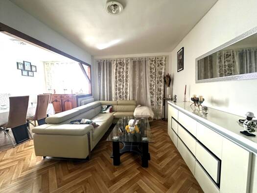 Appartement à vendre 60 000 € 3 pièces 1 chambre 56,1 m² RDC Les Closiers Montargis 45200