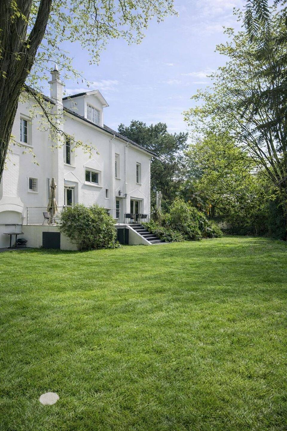 Maison à vendre, 546m², SAINT MAUR DES FOSSES