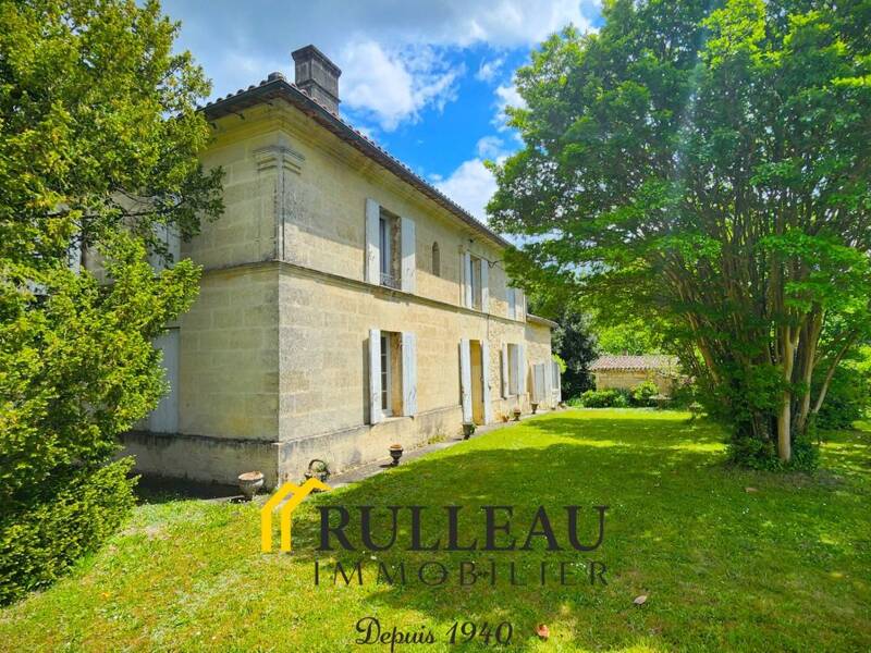 Maison à vendre, 201m², SALIGNAC