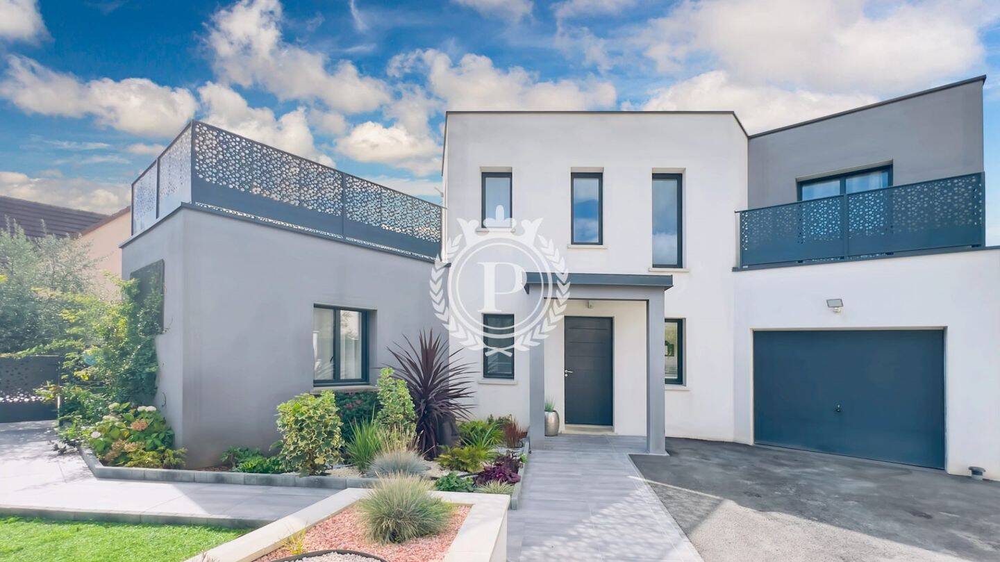 Maison à vendre, 142m², MONTIGNY LES CORMEILLES