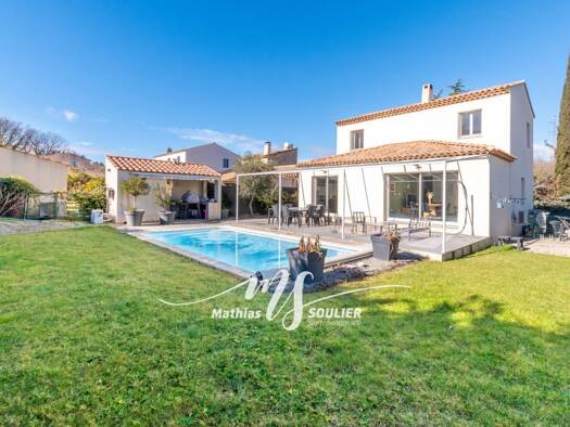 Villa à vendre 645 000 € 6 pièces 5 chambres 154 m² 652 m² de terrain Le Puy-Sainte-Réparade 13610