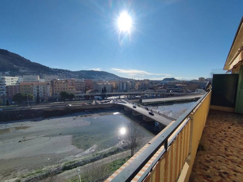 Maison à louer, 44m², NICE