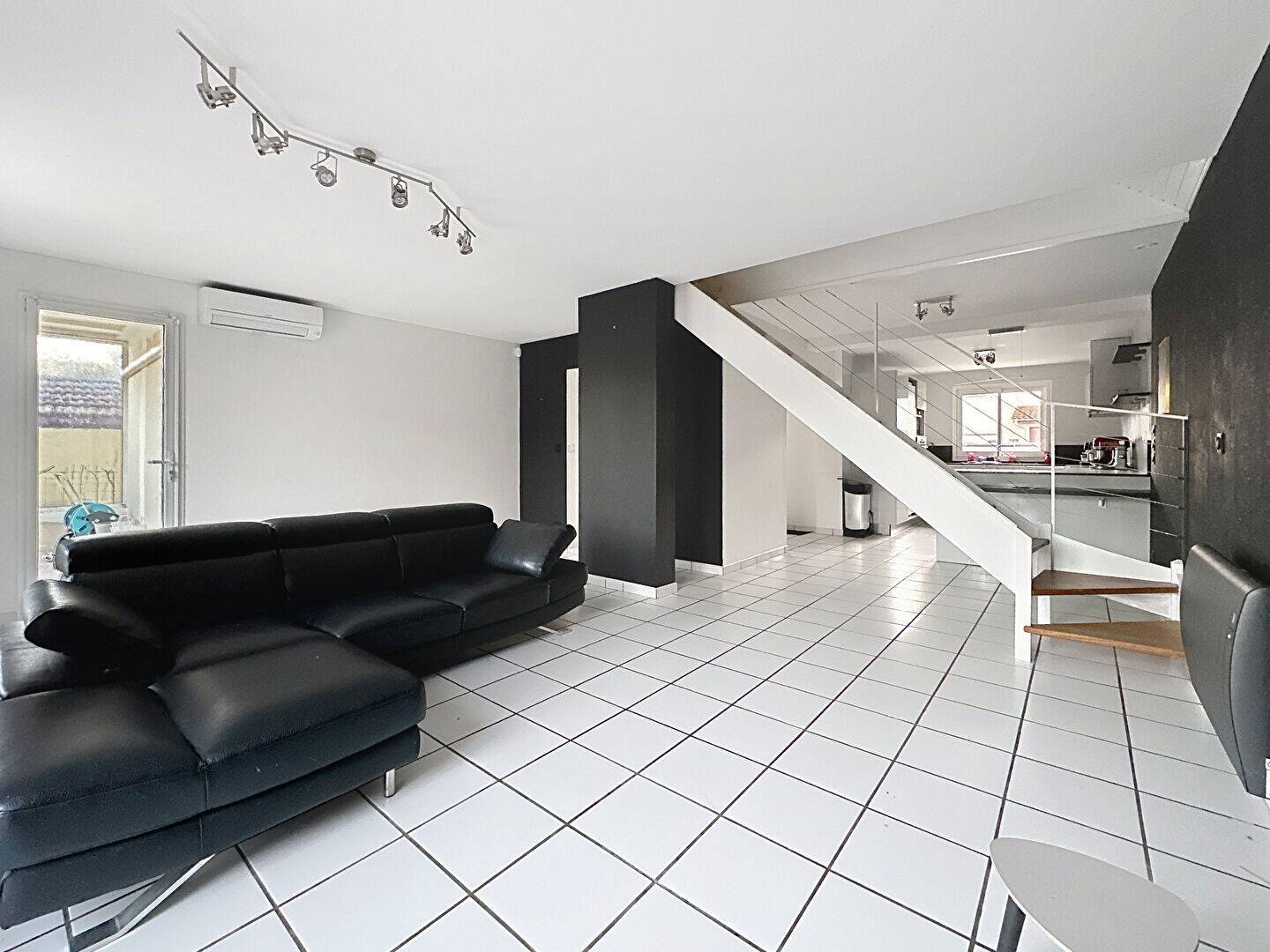 Maison à vendre, 112m², MERIGNAC