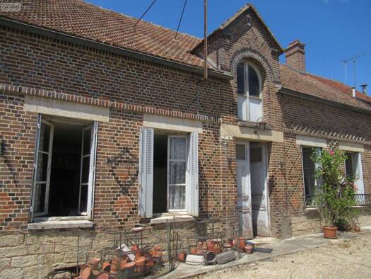 Maison à vendre 150 000 € 5 pièces 2 chambres 96,55 m² 3 041 m² de terrain Mergey 10600