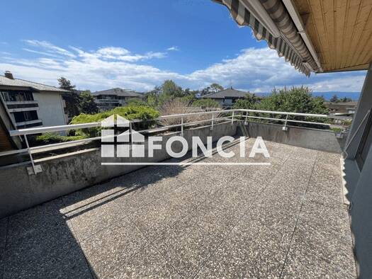 Duplex à louer 1 125 € 3 pièces 2 chambres 67,8 m² 2ème étage Cités Thonon-les-Bains 74200