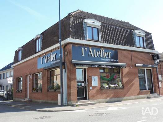Local commercial à vendre 150 000 € 161 m² de surface de vente Winnezeele 59670