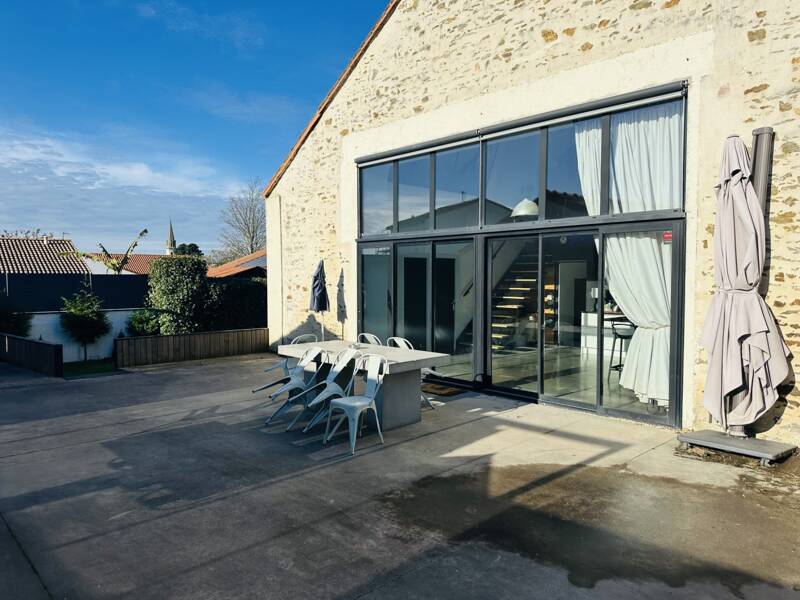 Maison à vendre, 225m², LE LANDREAU