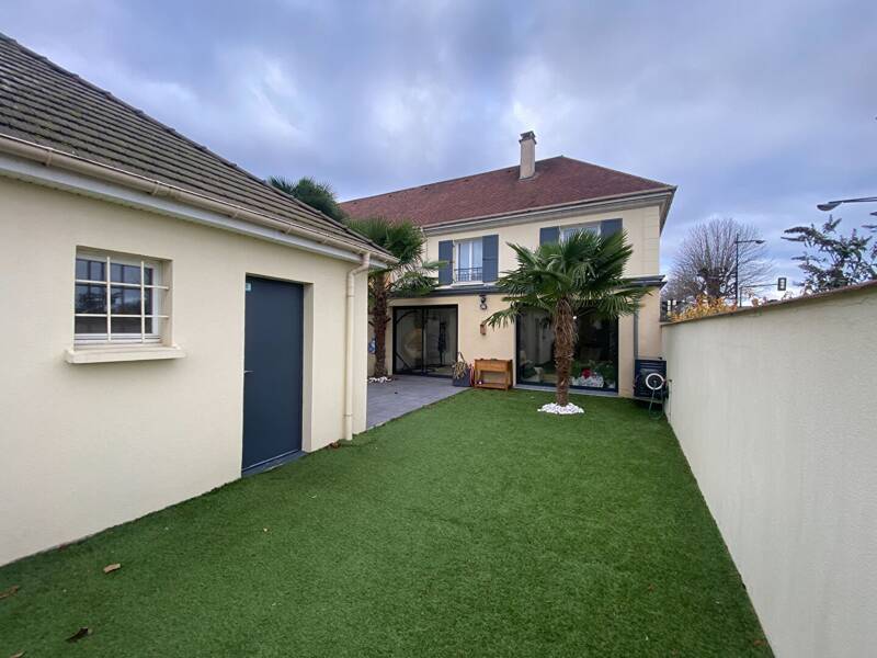 Maison à louer, 103m², LE COUDRAY MONTCEAUX