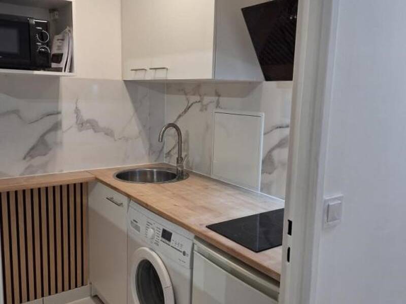 Maison à louer, 32m², PARIS 18E