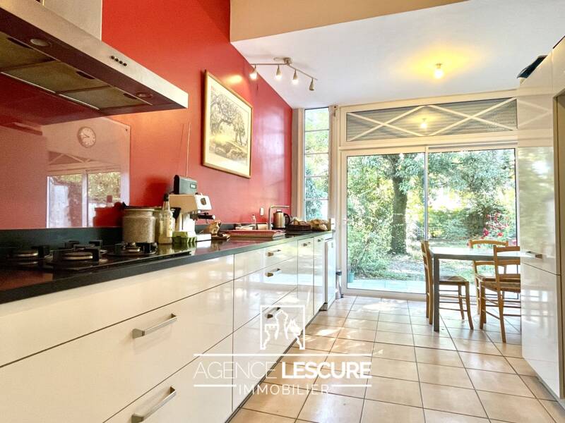 Maison à vendre, 280m², BORDEAUX