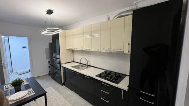 Appartement à louer 711 € 1 pièce 30 m² Étage 2/4 Nord-Fango Bastia 20200