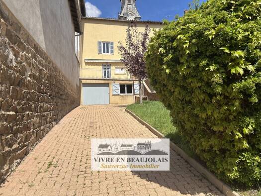 Maison à vendre 230 000 € 3 pièces 2 chambres 91 m² 266 m² de terrain Le Perréon 69460