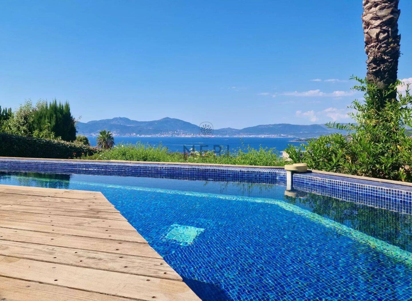 Maison à vendre, 220m², PIETROSELLA