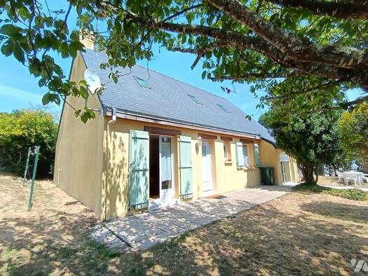 Maison de plain-pied à vendre 261 250 € 4 pièces 3 chambres 90 m² 660 m² de terrain Herbignac 44410