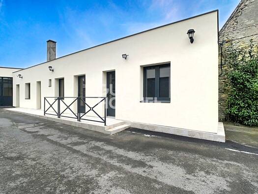 Local d'activités à louer 630 € 53 m² d'espace de stockage Geresmes-Bouillant Crépy-en-Valois 60800