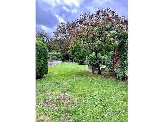 Maison de ville à vendre 168 000 € 4 pièces 3 chambres 99 m² 1 600 m² de terrain Rive Gauche Aire-sur-l'Adour 40800