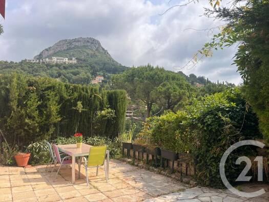 Appartement à vendre 399 000 € 3 pièces 2 chambres 75,9 m² 1er étage Vence 06140