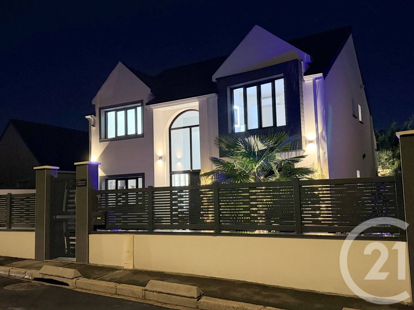 Maison à vendre, 257m², MONTIGNY LES CORMEILLES