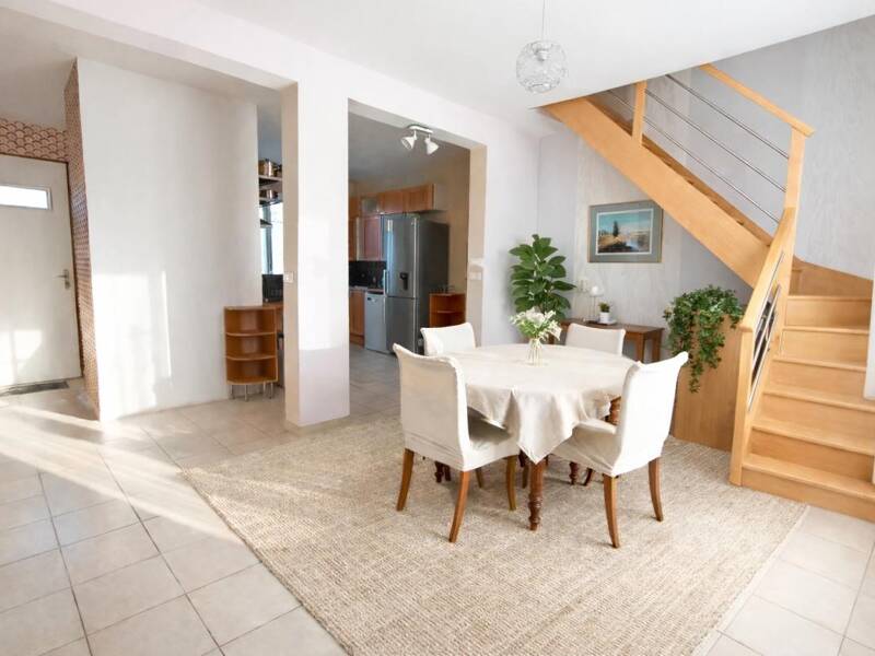 Maison à vendre, 157m², VARENNES JARCY