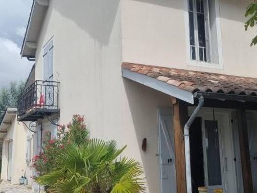 Appartement à vendre 154 000 € 2 pièces 1 chambre 75 m² RDC/1 Zone industrielle Nord Montauban 82000