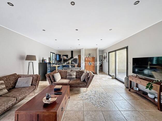 Maison de plain-pied à vendre 544 000 € 4 pièces 3 chambres 144 m² 480 m² de terrain Centre Ville Baillargues 34670